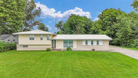 811 E ST RT 133 Street, Arcola, IL 61910