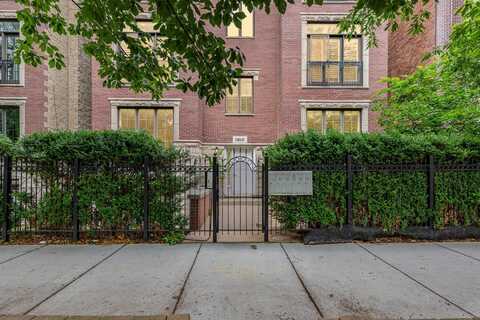 1365 N Mohawk Street, Chicago, IL 60610
