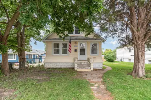 1906 Cora Street, Crest Hill, IL 60403