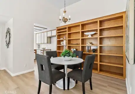 424 Deerfield Avenue, Irvine, CA 92606
