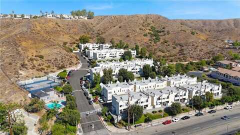 18209 Sierra, Canyon Country, CA 91351