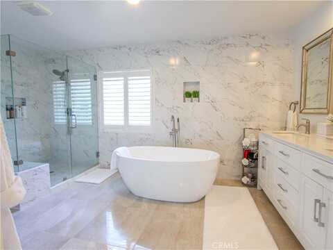 24942 Del Monte Street, Laguna Hills, CA 92653