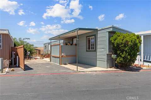 16473 Green Tree Boulevard, Victorville, CA 92395