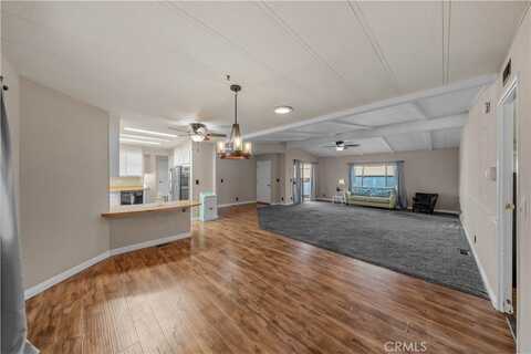 13381 Magnolia Avenue, Corona, CA 92879