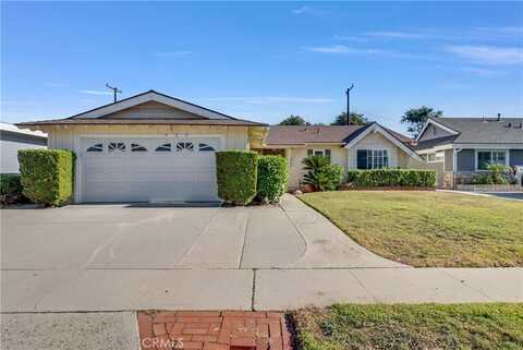 420 W Parkwood Avenue, La Habra, CA 90631