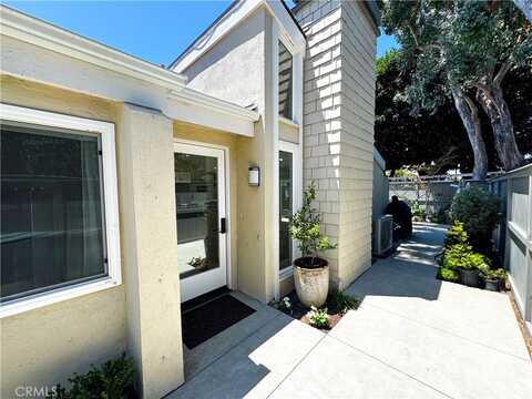 19857 Saltwater Circle, Huntington Beach, CA 92648