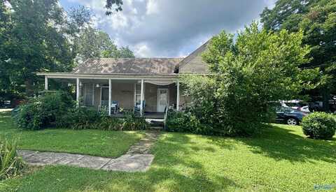 158 Section Line Road, Gurley, AL 35748