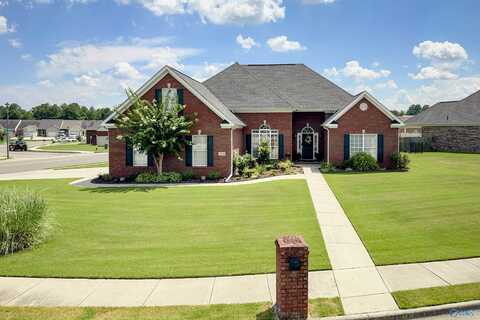 2201 Naples Drive SW, Decatur, AL 35603