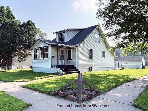 1015 S 1st St, Norfolk, NE 68701