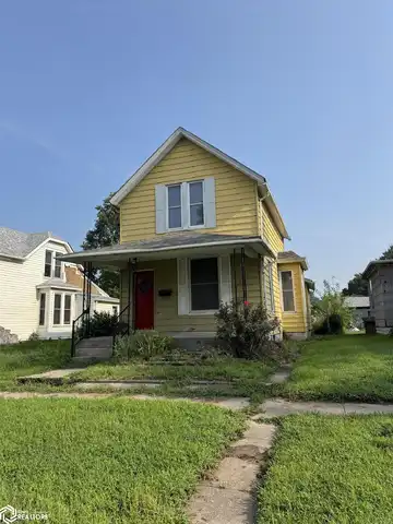2805 Avenue K, Fort Madison, IA 52627