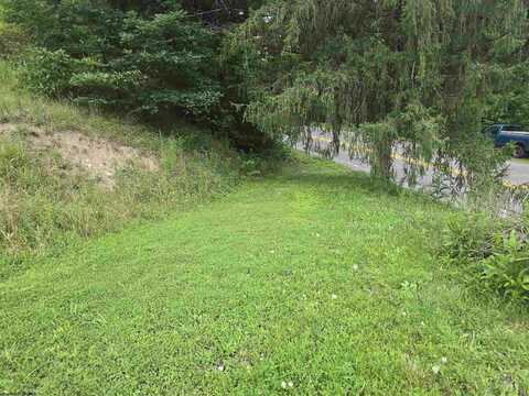 15090 Route 20 South Road, Rock Cave, WV 26234