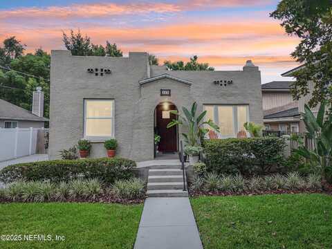 113 SEMINOLE Road, Atlantic Beach, FL 32233