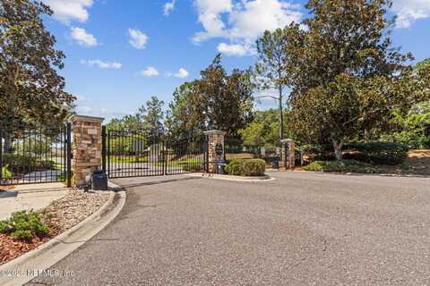 1659 CALMING WATER Drive, Fleming Island, FL 32003