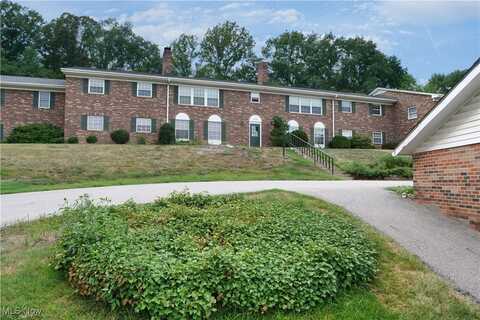 6920 Carriage Hill Drive, Brecksville, OH 44141