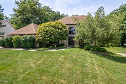10730 Sherwood Trail, North Royalton, OH 44133