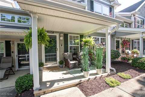 13847 Woodcroft Trace, North Royalton, OH 44133