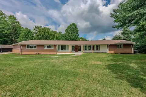 9500 Prell Drive, Broadview Heights, OH 44147