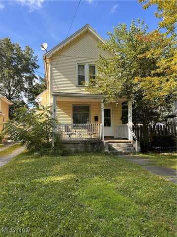 34 Franklin, Niles, OH 44446