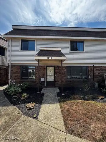 7050 Chillicothe Road unit: B18, Mentor, OH 44060