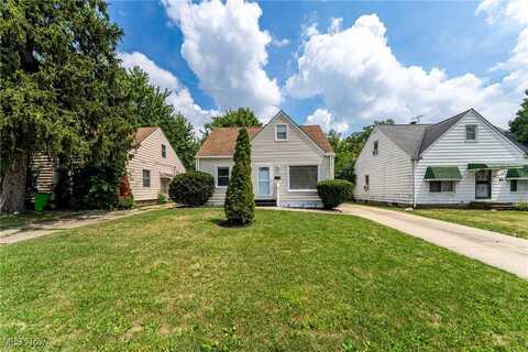 3917 Warrensville Center Road, Warrensville Heights, OH 44122