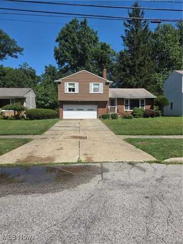 565 Quilliams Road, South Euclid, OH 44121