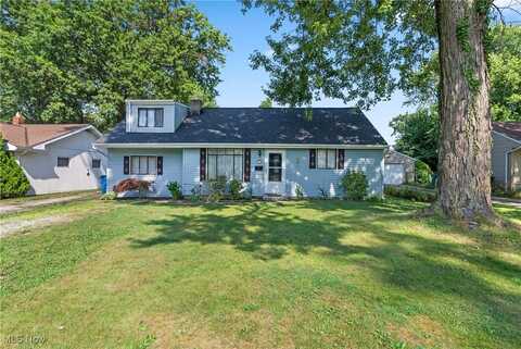 675 Birchwood Drive, Willoughby, OH 44094