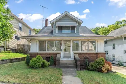 2153 9th Street SW, Akron, OH 44314