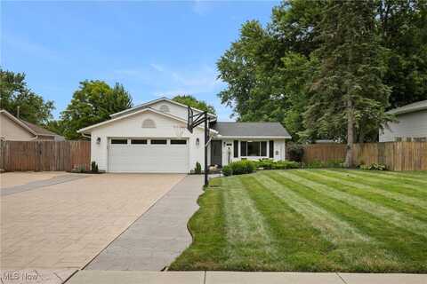 6351 Denise Drive, North Ridgeville, OH 44039