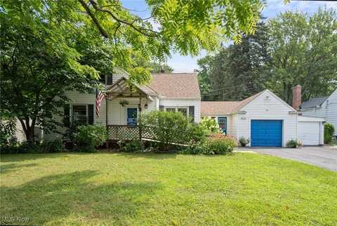 833 Lander Road, Mayfield Village, OH 44143