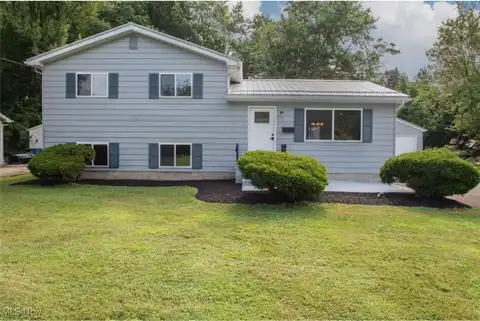 159 Lettie Avenue, Campbell, OH 44405