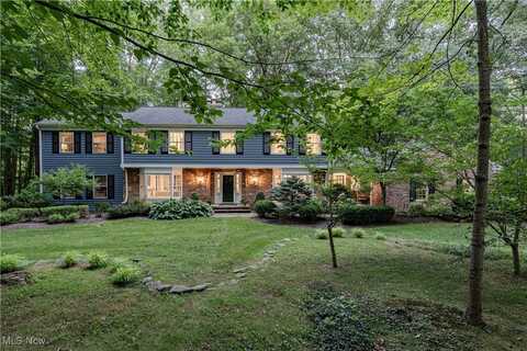 50 Fox Glen Road, Moreland Hills, OH 44022