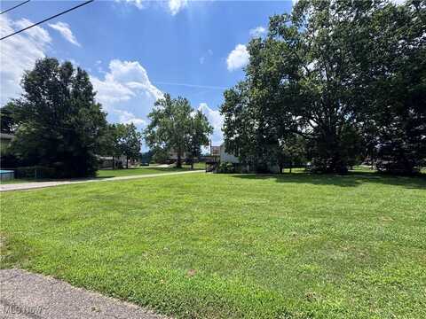 211 Meigs Street, Marietta, OH 45750