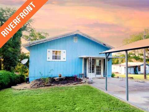 110 West Lakeshore Drive, McAlester, OK 74501