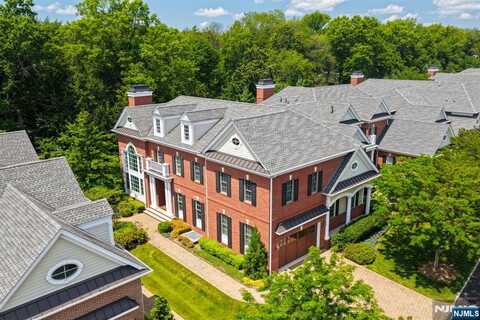 134 Cortland Drive, Saddle River, NJ 07458