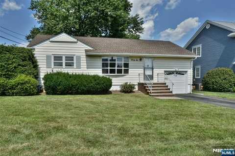 46 Stadtmauer Drive, Clifton, NJ 07013