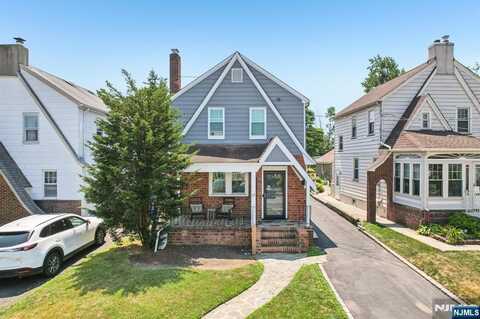 17 Berkeley Avenue, Belleville, NJ 07109
