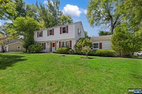 6 Armstrong Avenue, Ramsey, NJ 07446