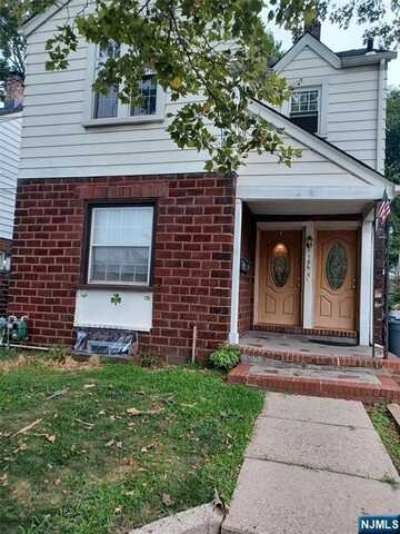 186 Arlington Boulevard, North Arlington, NJ 07031