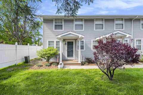13456 Stover, Charlevoix, MI 49720
