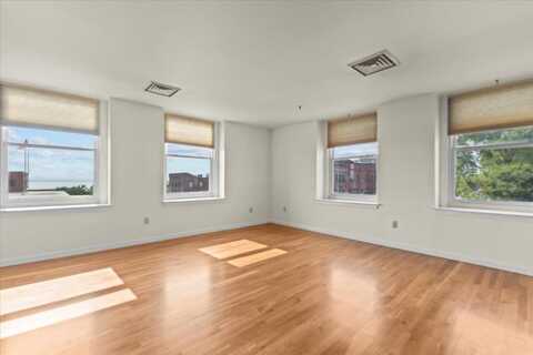 131 Main Street, Burlington, VT 05403