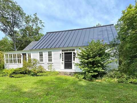 45 Skinner Street, Sandwich, NH 03227