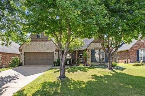 8238 S 100th East Place, Tulsa, OK 74133