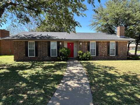 2839 Wildwood, Odessa, TX 79761