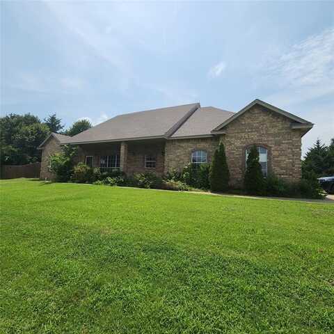 1378 Heartwood Drive, Blanchard, OK 73010