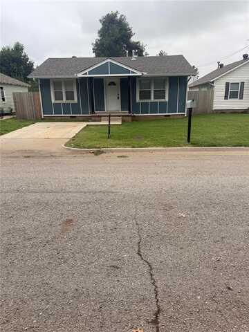 102 S O Avenue, El Reno, OK 73036