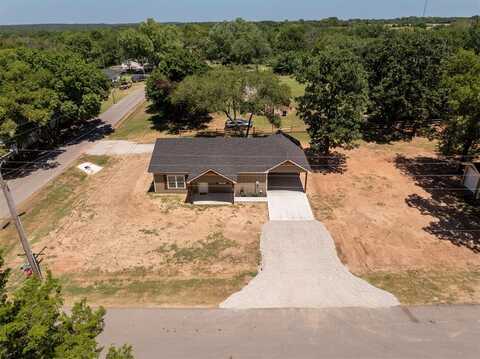 210 W 2nd Street, Paden, OK 74860