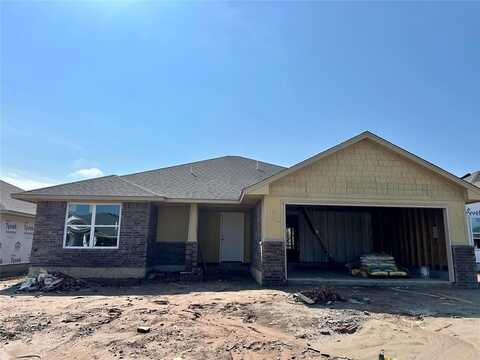 1013 Redwood Creek Drive, Yukon, OK 73099