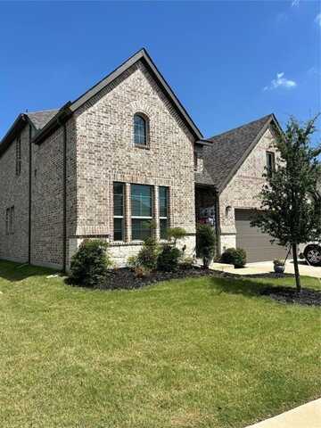 3904 Starlight Creek Drive, Celina, TX 75009