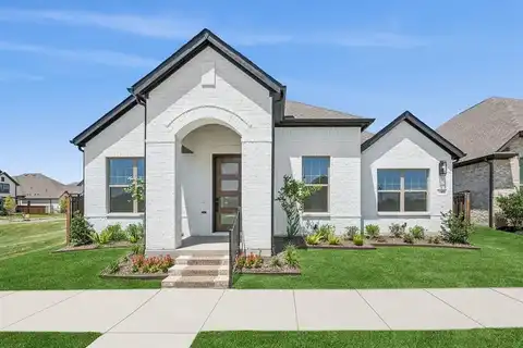 1005 Peach Blossom Avenue, Crowley, TX 76036