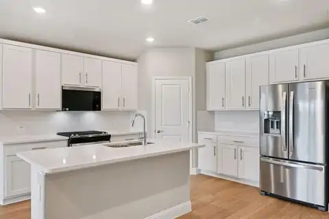 3317 Pat Mayse Drive, Farmersville, TX 75442